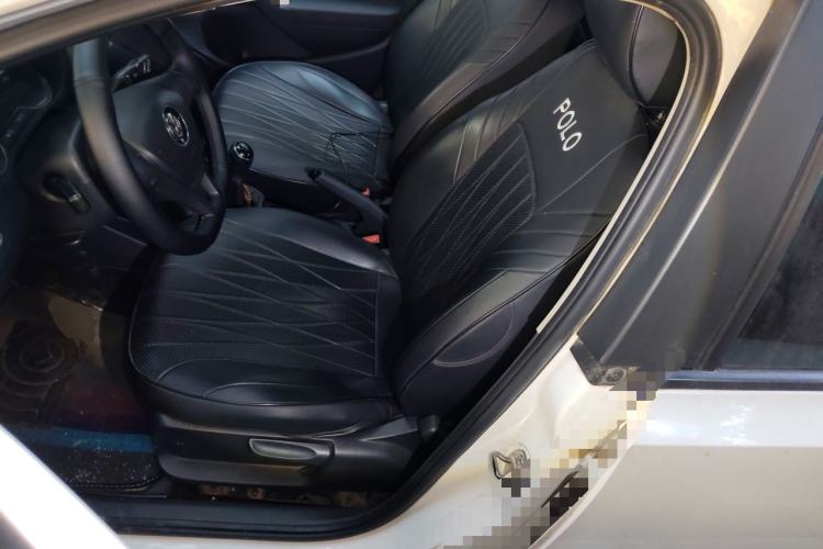 Used Volkswagen Polo 2016 1.4L Manual Fashion Model Left Front Seat