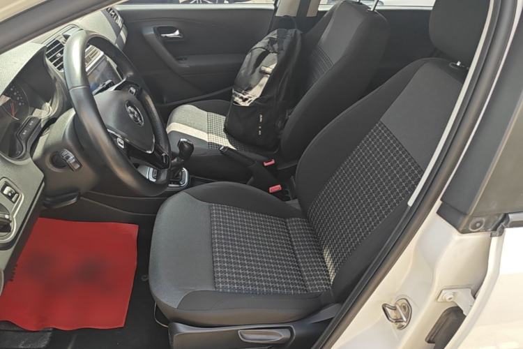 Used Volkswagen Polo 2016 1.6L Automatic Comfort Model Left Front Seat