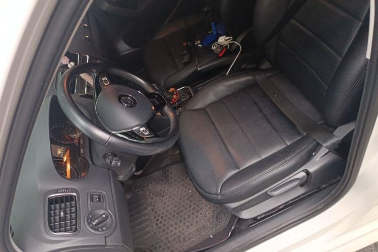 Used Volkswagen Polo 2016 1.6L Automatic Comfort Model Left Front Seat