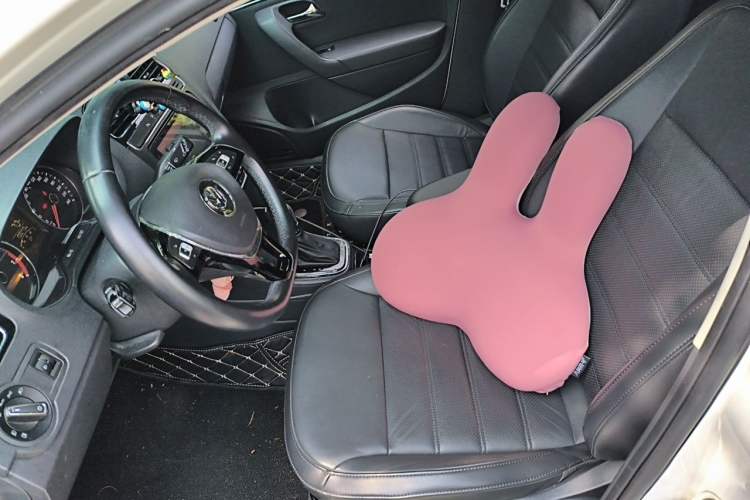 Used Volkswagen Polo 2016 1.6L Automatic Luxury Model Left Front Seat