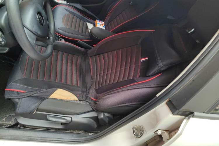 Used Volkswagen Polo 2016 1.6L Automatic Comfort Model Left Front Seat