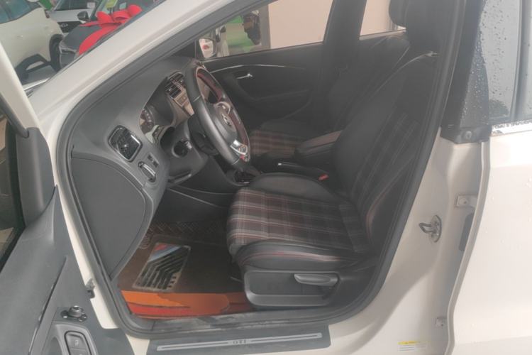 Used Volkswagen Polo 2016 1.4TSI GTI Left Front Seat