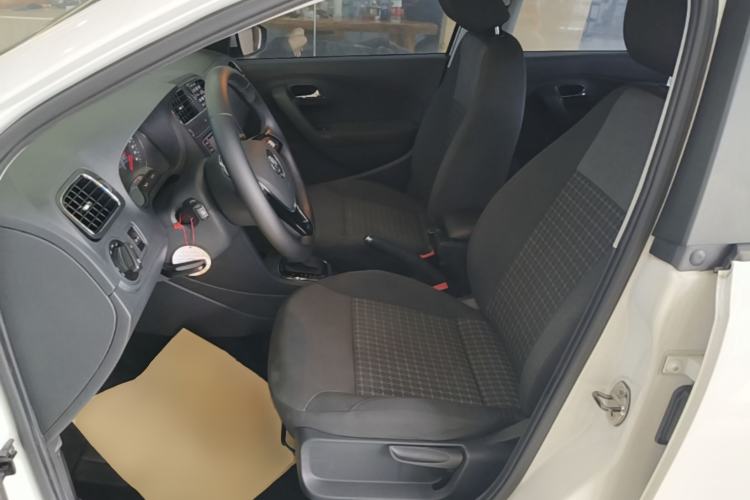 Used Volkswagen Polo 2016 1.6L Automatic Comfort Model Left Front Seat
