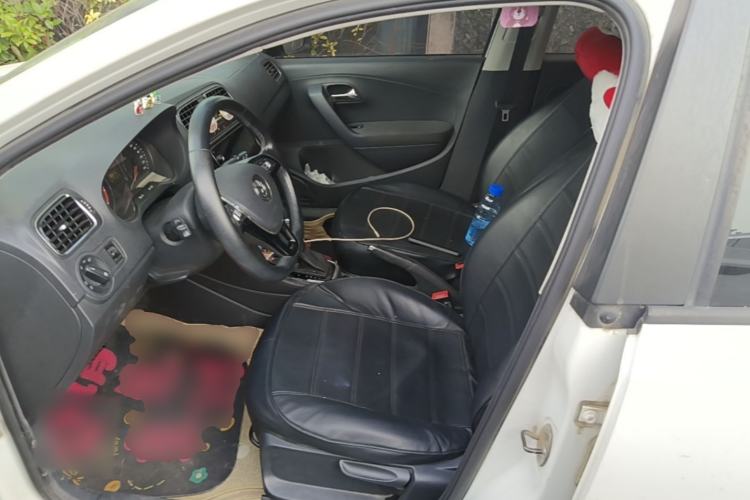 Used Volkswagen Polo 2016 1.6L Automatic Comfort Model Left Front Seat