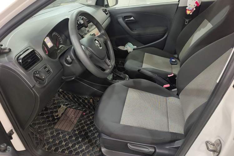 Used Volkswagen Polo 2016 1.4L Automatic Trendy Model Left Front Seat
