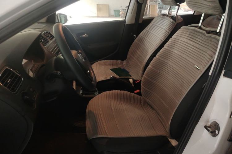 Used Volkswagen Polo 2016 1.6L Automatic Comfort Model Left Front Seat
