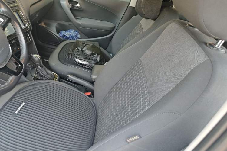 Used Volkswagen Polo 2016 1.6L Automatic Comfort Model Left Front Seat