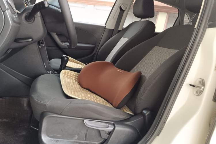 Used Volkswagen Polo 2016 1.4L Manual Fashion Model Left Front Seat