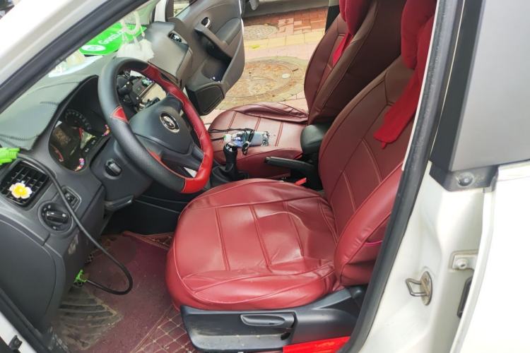 Used Volkswagen Polo 2016 1.4L Manual Fashion Model Left Front Seat