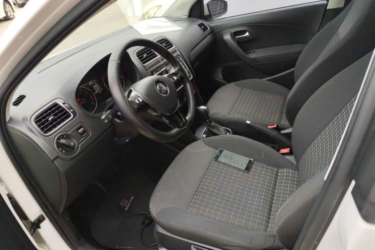 Used Volkswagen Polo 2016 1.6L Automatic Comfort Model Left Front Seat