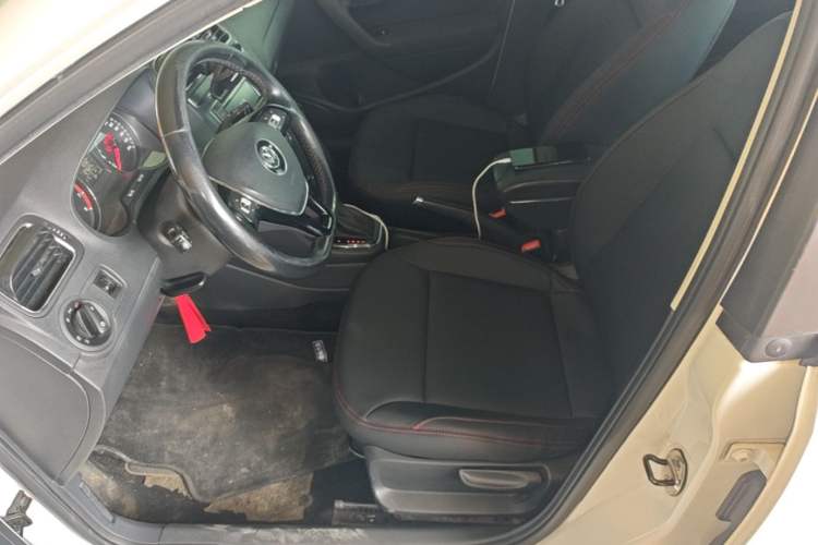 Used Volkswagen Polo 2016 1.6L Automatic Comfort Model Left Front Seat
