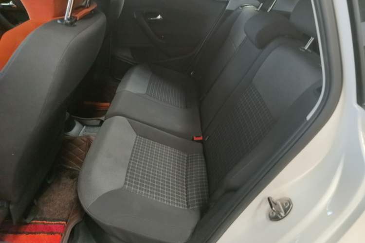 Used Volkswagen Polo 2016 1.6L Automatic Comfort Model Left Rear Seat
