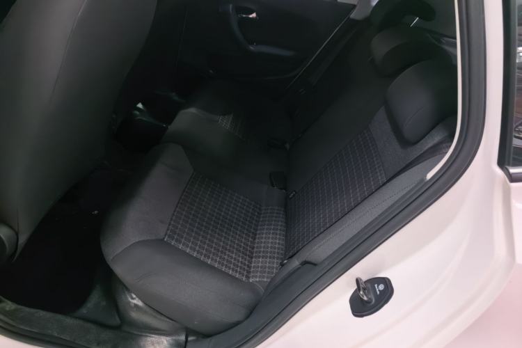 Used Volkswagen Polo 2016 1.6L Automatic Comfort Model Left Rear Seat