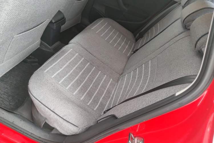 Used Volkswagen Polo 2016 1.6L Automatic Comfort Model Left Rear Seat