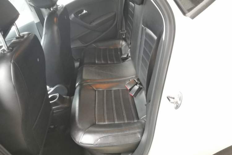Used Volkswagen Polo 2016 1.6L Automatic Comfort Model Left Rear Seat