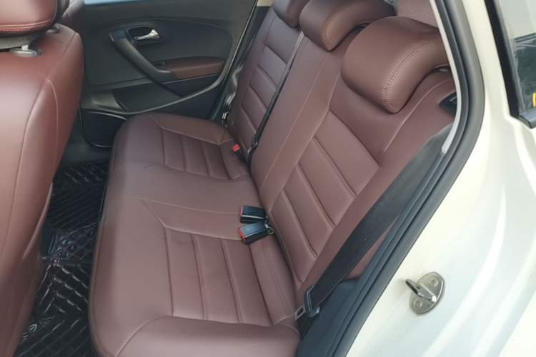 Used Volkswagen Polo 2016 1.4L Manual Fashion Model Left Rear Seat