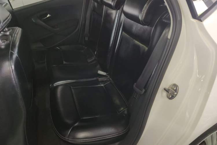 Used Volkswagen Polo 2016 1.6L Automatic Comfort Model Left Rear Seat