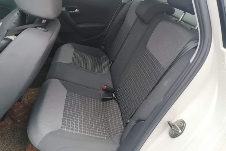 Used Volkswagen Polo 2016 1.6L Automatic Comfort Model Left Rear Seat