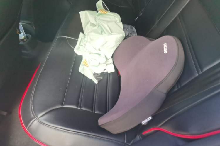 Used Volkswagen Polo 2016 1.4L Automatic Trendy Model Left Rear Seat
