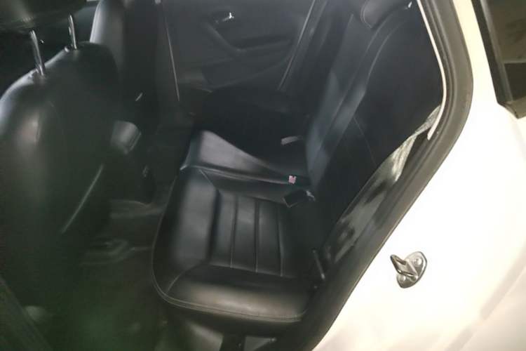 Used Volkswagen Polo 2016 1.6L Automatic Comfort Model Left Rear Seat