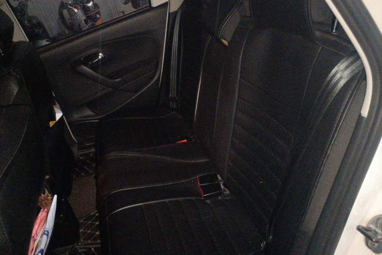 Used Volkswagen Polo 2016 1.4L Manual Fashion Model Left Rear Seat