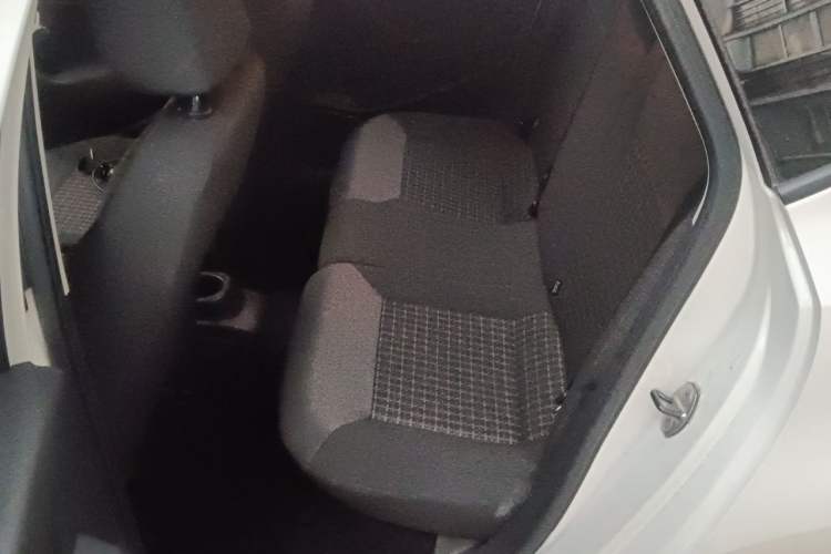 Used Volkswagen Polo 2016 1.6L Automatic Comfort Model Left Rear Seat