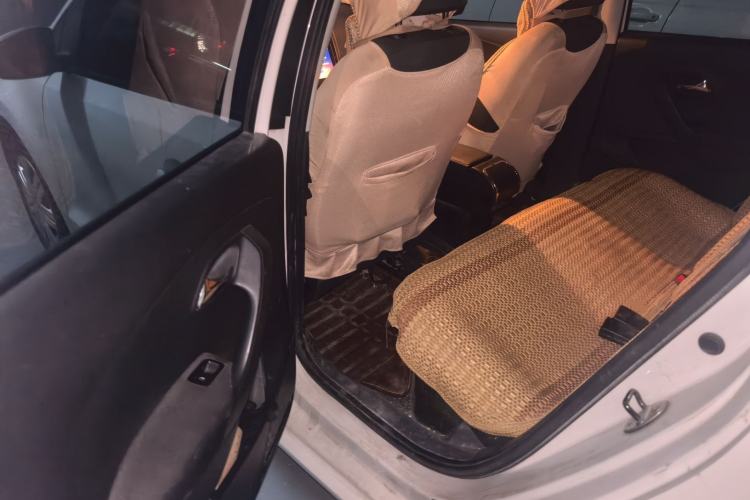 Used Volkswagen Polo 2016 1.4L Manual Fashion Model Left Rear Seat