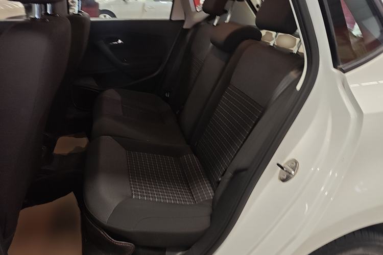 Used Volkswagen Polo 2016 1.6L Automatic Comfort Model Left Rear Seat