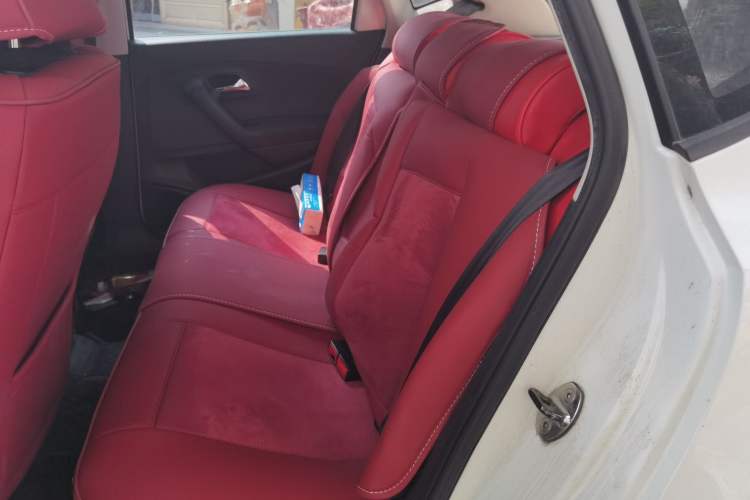 Used Volkswagen Polo 2016 1.6L Automatic Comfort Model Left Rear Seat