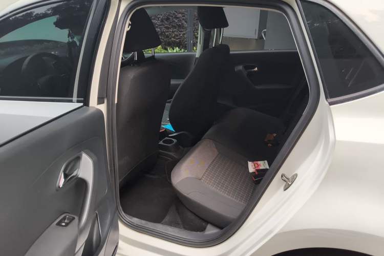 Used Volkswagen Polo 2016 1.6L Automatic Comfort Model Left Rear Seat