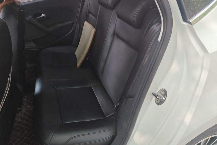 Used Volkswagen Polo 2016 1.4L Manual Fashion Model Left Rear Seat