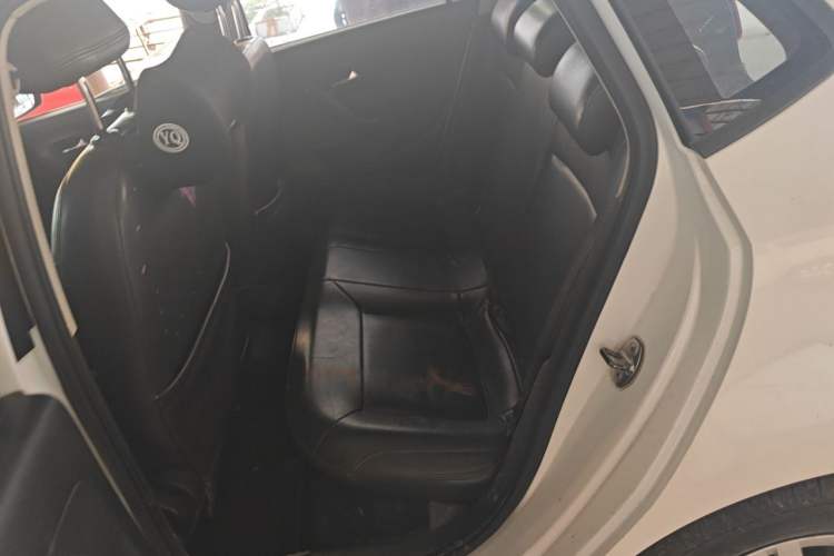 Used Volkswagen Polo 2016 1.4L Manual Fashion Model Left Rear Seat