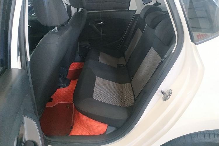 Used Volkswagen Polo 2016 1.4L Manual Fashion Model Left Rear Seat