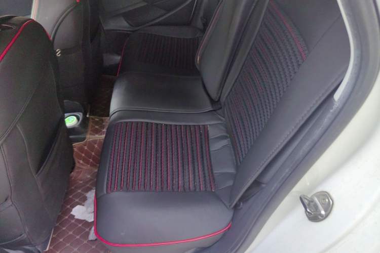 Used Volkswagen Polo 2016 1.6L Automatic Comfort Model Left Rear Seat