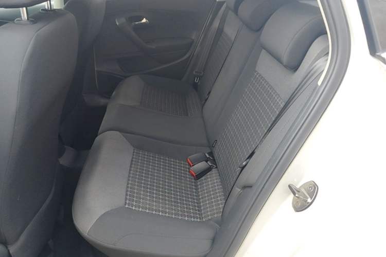 Used Volkswagen Polo 2016 1.6L Automatic Comfort Model Left Rear Seat