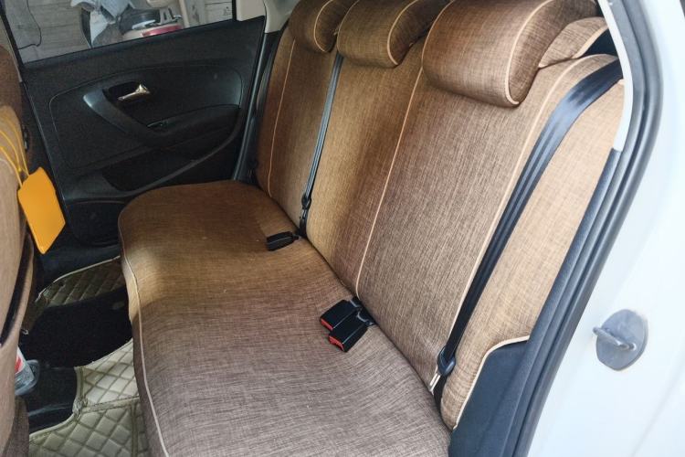 Used Volkswagen Polo 2016 1.4L Manual Fashion Model Left Rear Seat