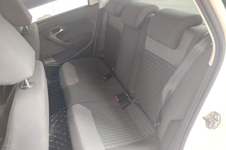 Used Volkswagen Polo 2016 1.6L Automatic Comfort Model Left Rear Seat
