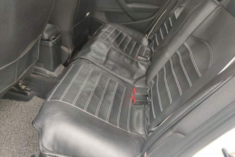 Used Volkswagen Polo 2016 1.4L Manual Fashion Model Left Rear Seat