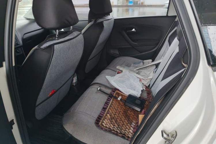 Used Volkswagen Polo 2016 1.4L Manual Fashion Model Left Rear Seat