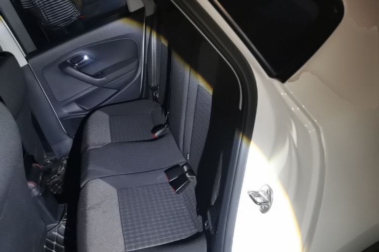 Used Volkswagen Polo 2016 1.6L Automatic Comfort Model Left Rear Seat