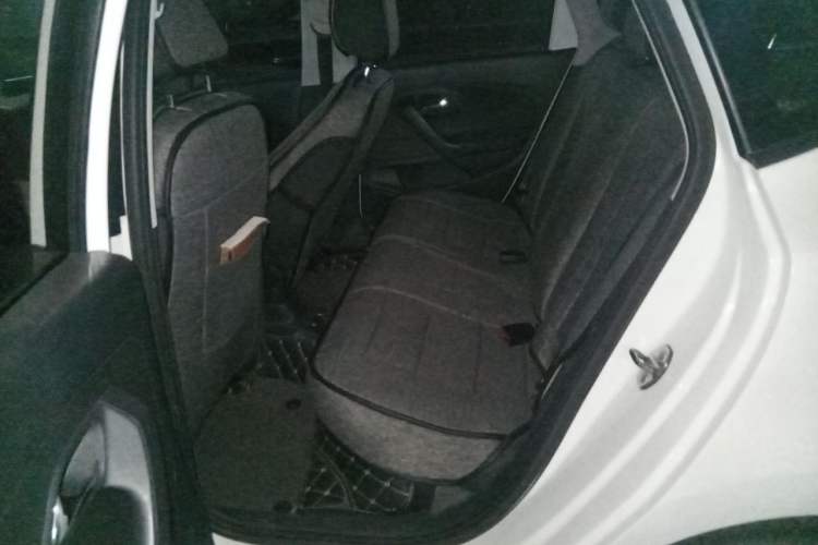 Used Volkswagen Polo 2016 1.4L Manual Fashion Model Left Rear Seat