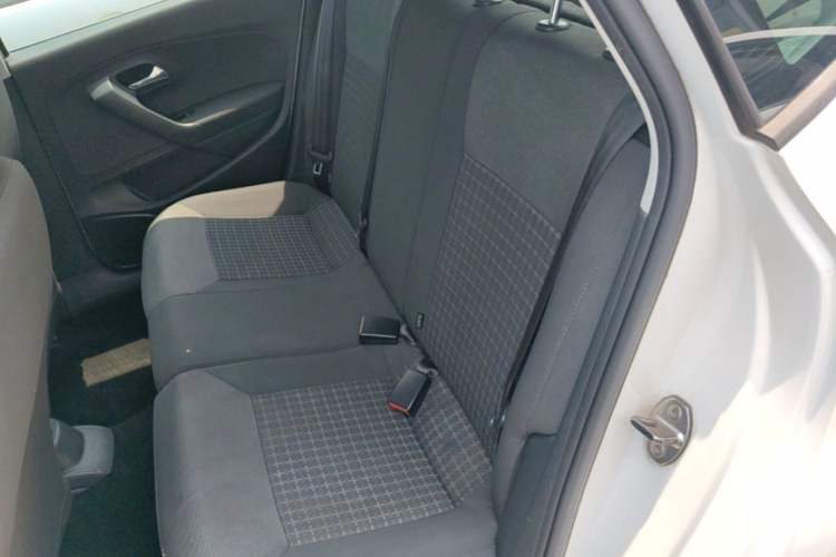 Used Volkswagen Polo 2016 1.6L Automatic Comfort Model Left Rear Seat