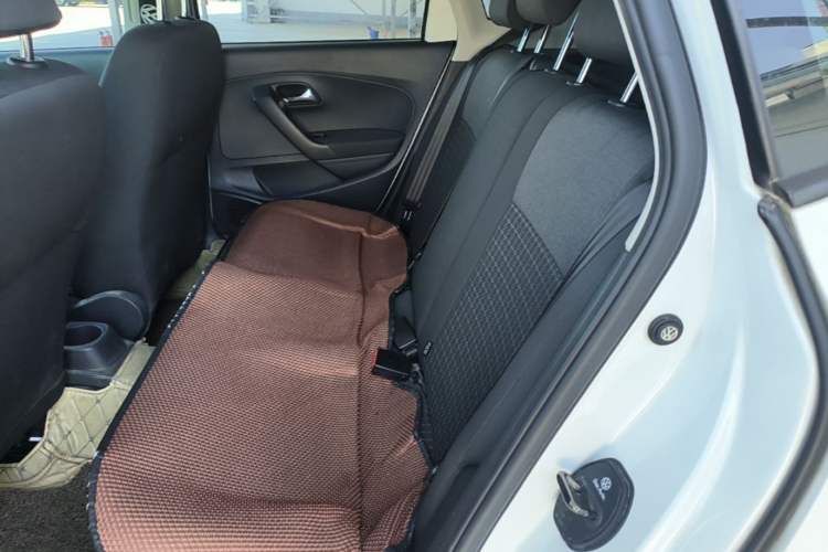 Used Volkswagen Polo 2016 1.6L Automatic Comfort Model Left Rear Seat