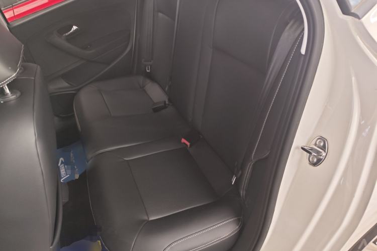 Used Volkswagen Polo 2016 1.6L Automatic Comfort Model Left Rear Seat