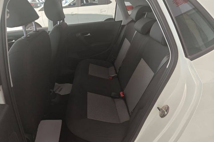 Used Volkswagen Polo 2016 1.4L Manual Fashion Model Left Rear Seat
