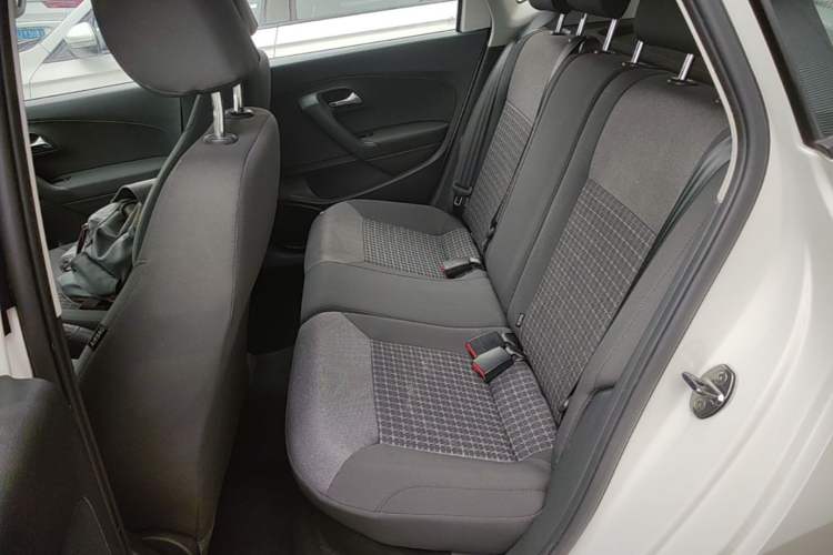 Used Volkswagen Polo 2016 1.6L Automatic Comfort Model Left Rear Seat