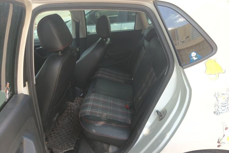 Used Volkswagen Polo 2016 1.4L Manual Fashion Model Left Rear Seat