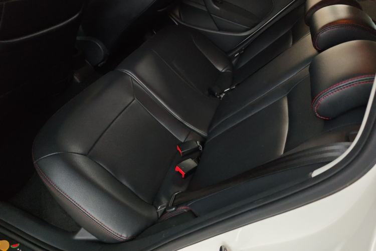 Used Volkswagen Polo 2016 1.6L Automatic Comfort Model Left Rear Seat