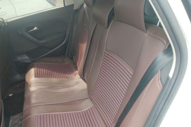 Used Volkswagen Polo 2016 1.4L Manual Fashion Model Left Rear Seat