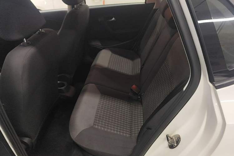 Used Volkswagen Polo 2016 1.6L Automatic Comfort Model Left Rear Seat